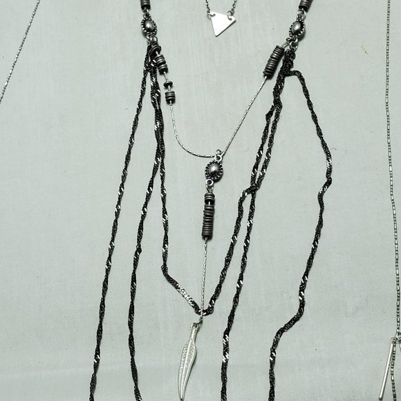 BKE silver layered necklace with stones - Picture 3 of 12